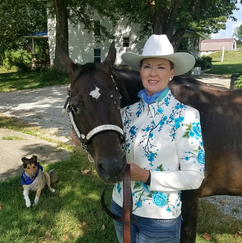 Meet your Posher, Joan
